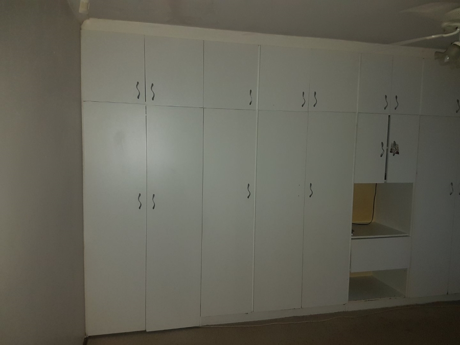 3 Bedroom Property for Sale in Edgemead Western Cape